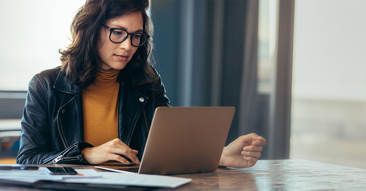 How Does a Debit Card Differ From a Credit Card